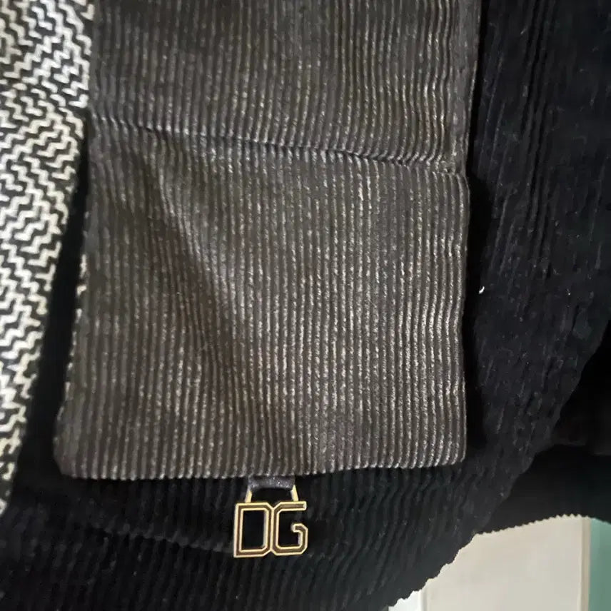 [BUNJANG] D&G Black Corduroy Jacket (Size 66) / (정품)D&G 돌체앤가바나 블랙 코듀로이 자켓(66)