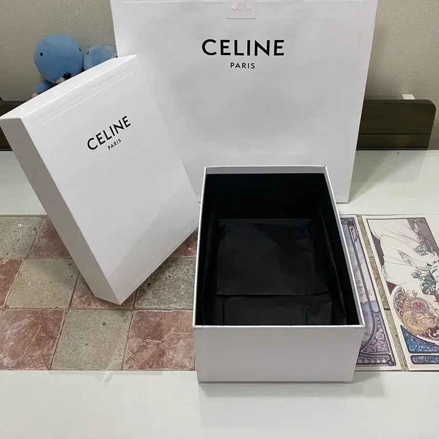 [BUNJANG] Celine Bag Box Set with Dust Bag, Ribbon, and Shopping Bag / 셀린느 가방박스 + 속지 + 리본 + 쇼핑백