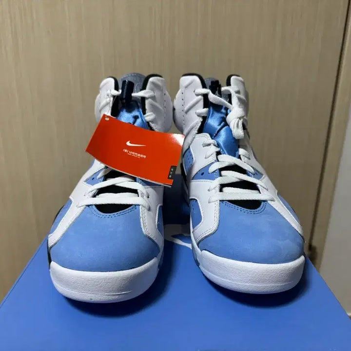 [BUNJANG] Nike Jordan 6 University Blue Sneakers / 조던6 유니버시티 블루 265 새상품