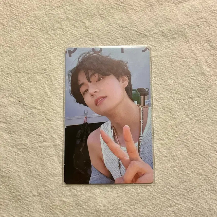 [BUNJANG] BTS V 2021 Memories DVD Photocard / 방탄 뷔 2021 메모리즈 디비디 포카 양도