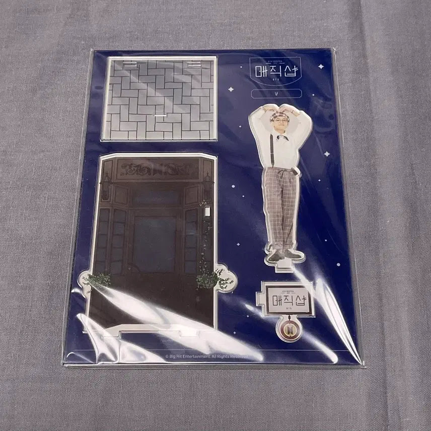 [BUNJANG] BTS V Magic Shop Acrylic Stand / 미개봉) bts 방탄 매직샵 뷔 아크릴 스탠드