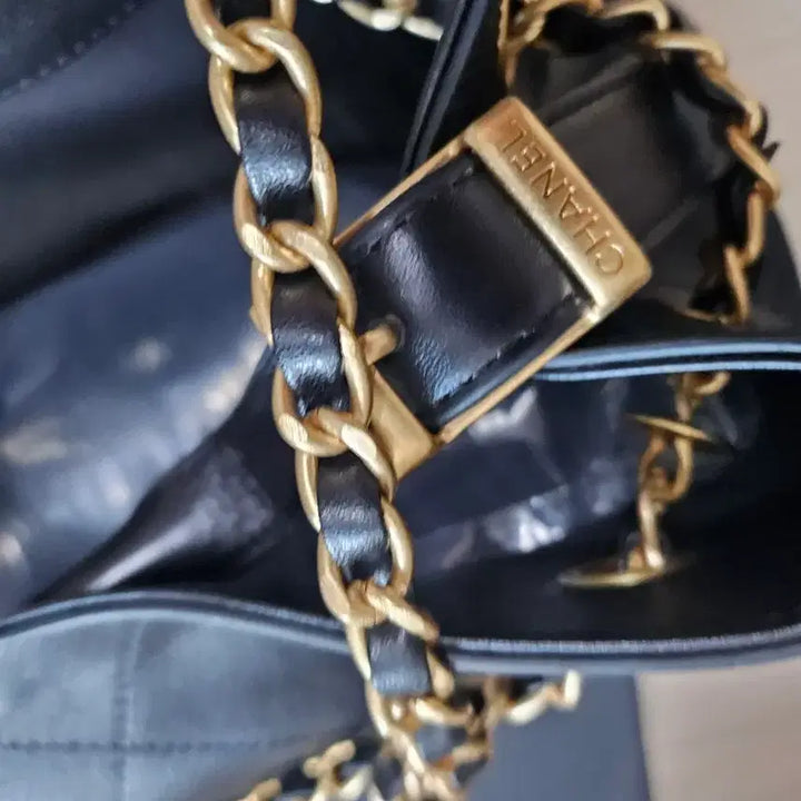 [BUNJANG] Chanel Leather Shoulder Bag / 샤넬 가죽 공방백 ㅡ22만원 급처