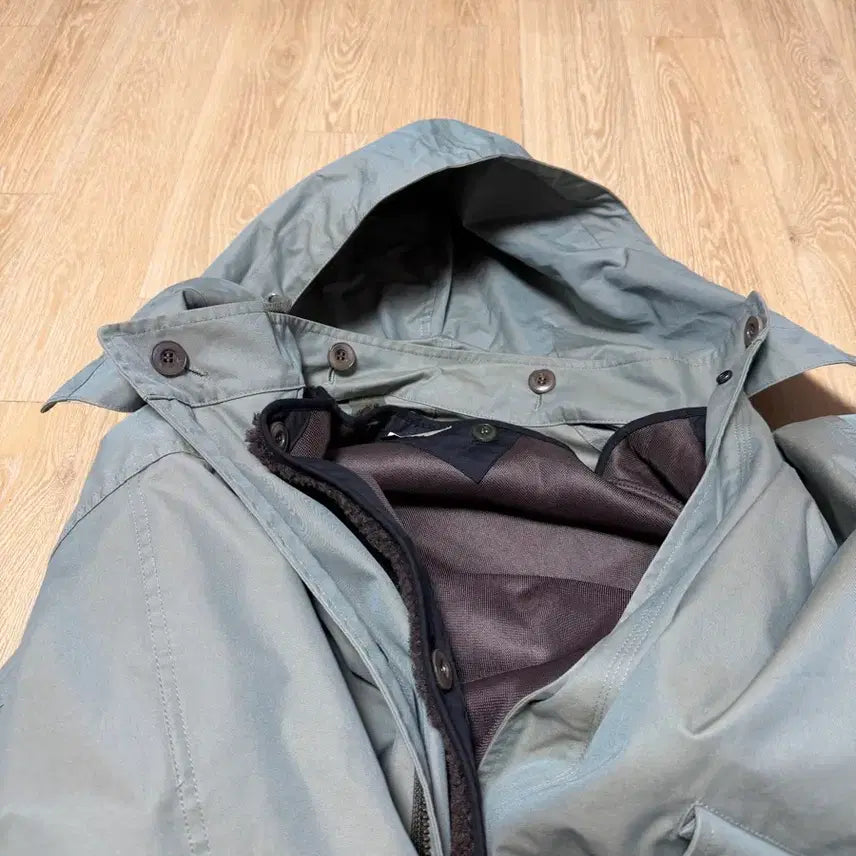 [BUNJANG] Begin202 Khaki Parka Coat / Begin202 브랜드의 개파카 스타일 코트