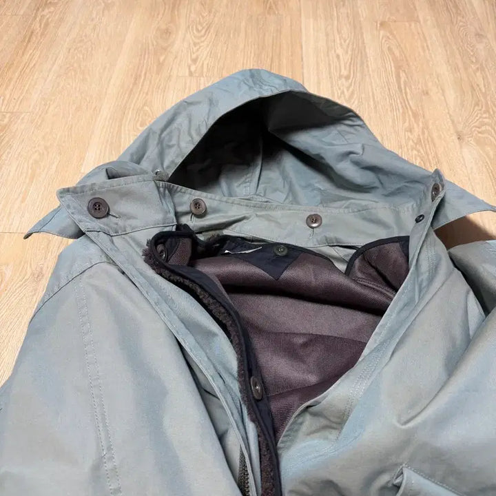 [BUNJANG] Begin202 Khaki Parka Coat / Begin202 브랜드의 개파카 스타일 코트