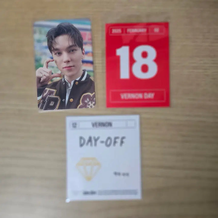 [BUNJANG] Seventeen Vernon Season's Greetings 2025 / 2025 시그 버논 시즌그리팅 세븐틴