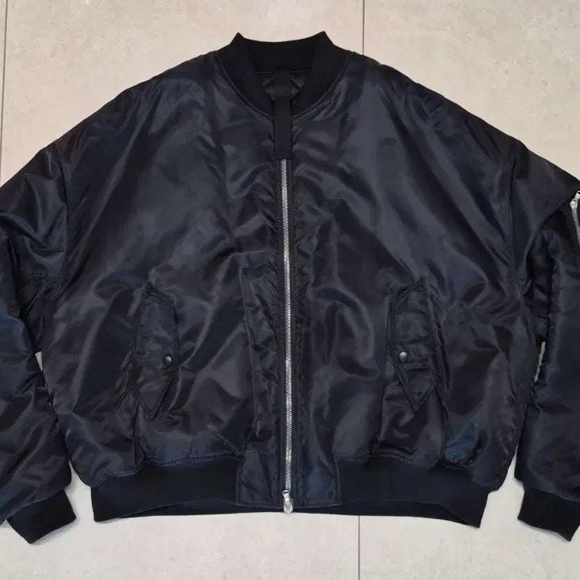 [BUNJANG] D.GNAK by KANG.D MA-1 Bomber Jacket / [SAMPLE] D.GNAK by KANG.D MA-1