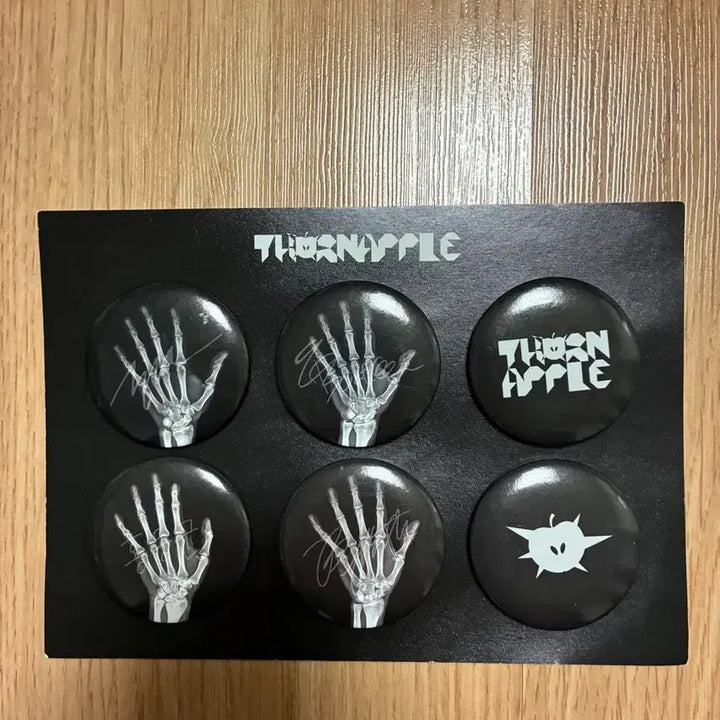 [BUNJANG] 쏜애플 Extinction Concert Pin Button / 쏜애플 멸종콘 핀버튼