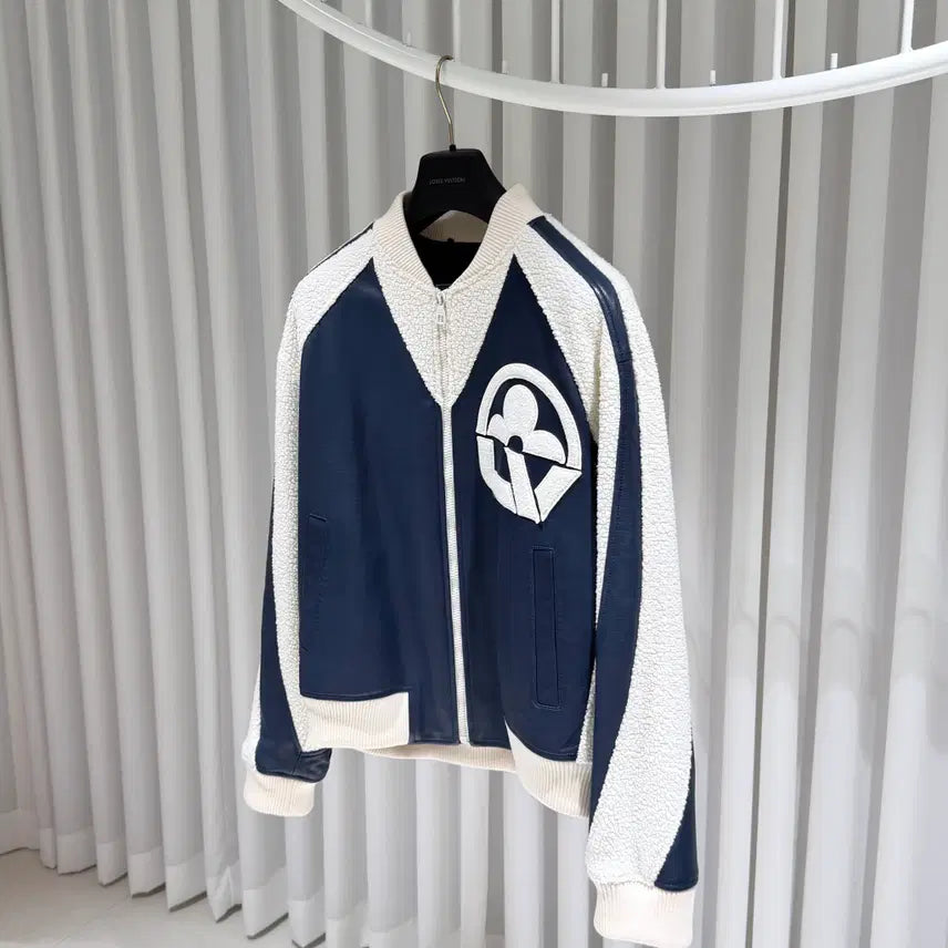 [SOLD OUT] ( S+ / 50 ) 루이비통 플라워 믹스 레더 테디 바시티 블루종