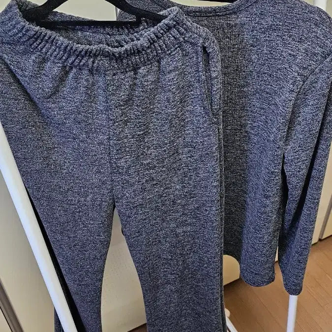 [BUNJANG] Unbranded U-Neck Two-Piece Terry Set - Charcoal / 국내제작 투피스 쭈리세트 / 유넥 패드 쭈리 투피스 차콜