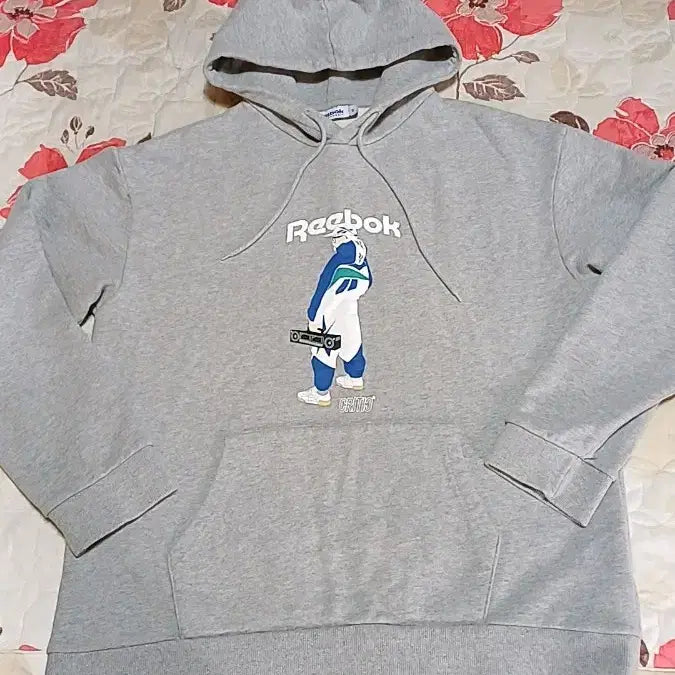 [BUNJANG] Reebok Hoodie - Size 100 / 리복 후드 실측100 가슴57 기장69
