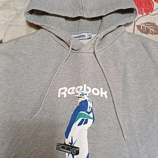 [BUNJANG] Reebok Hoodie - Size 100 / 리복 후드 실측100 가슴57 기장69
