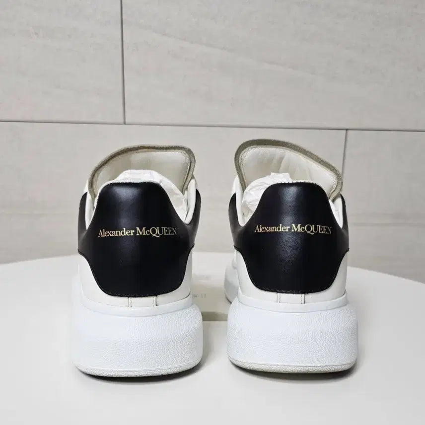 [BUNJANG] Alexander McQueen Oversized Sneakers EU39 / 알렉산더 맥퀸 오버솔 스니커즈 EU39 (250) 정품