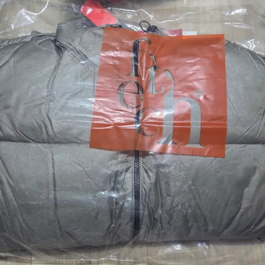 [BUNJANG] Fetch Sunday 25FW Pertex Polished Goose Challenger Parka / (새 상품) 페치선데이 25FW 퍼텍스 폴리쉬 구스 챌린저 파카 M