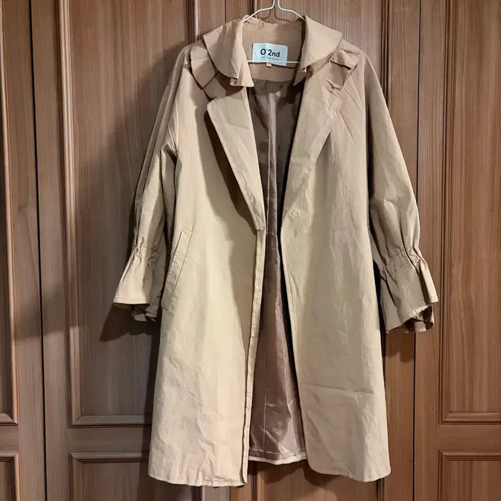 [BUNJANG] O2nd Ruffle Neck Trench Coat / 오즈세컨 봄 러플넥 트렌치코트 트렌치자켓 o2ed