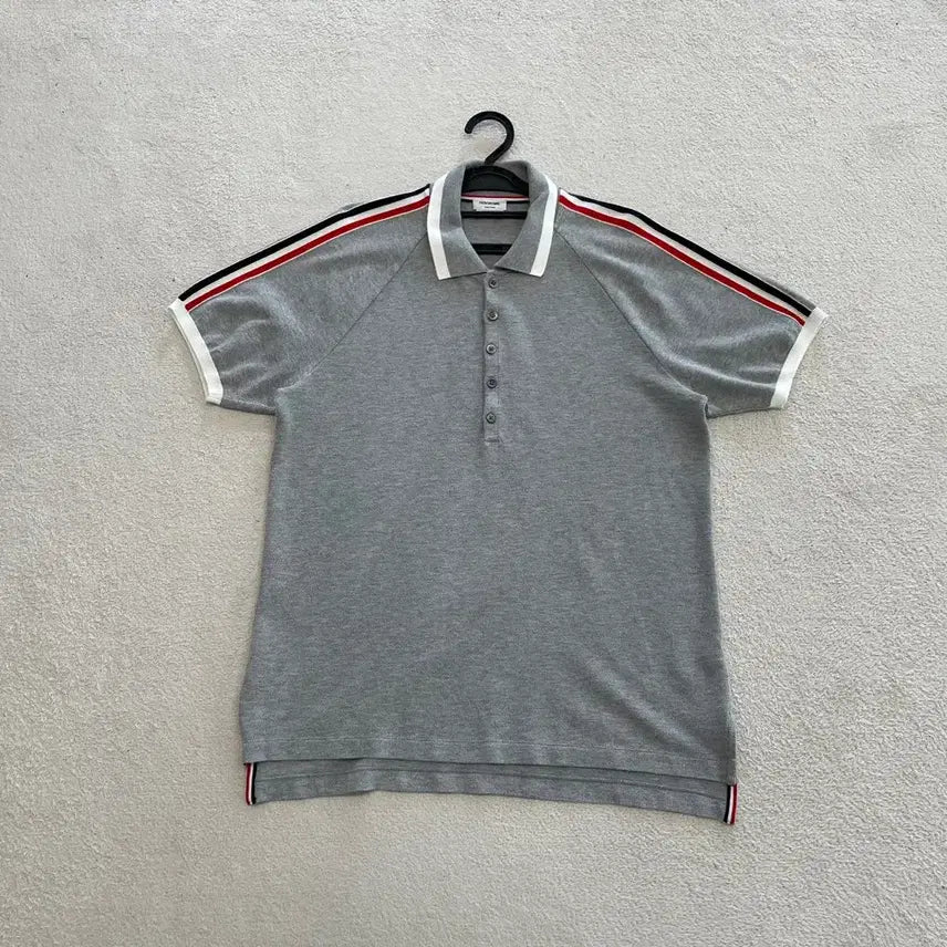 [BUNJANG] Thom Browne Polo Shirt Gray / 톰브라운 피케 래글런 반팔카라티 2