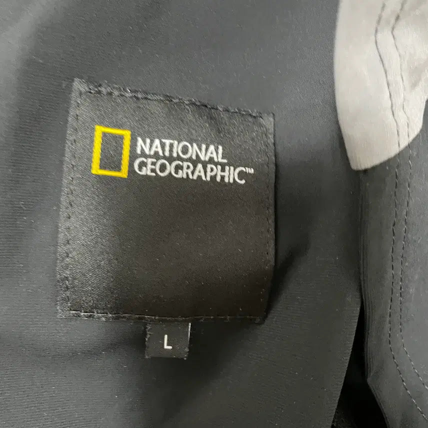 [BUNJANG] National Geographic Training Top (Zip-up) - Size 100 / L 네셔널지오그래픽 트레이닝복 집업 상의 N.9311