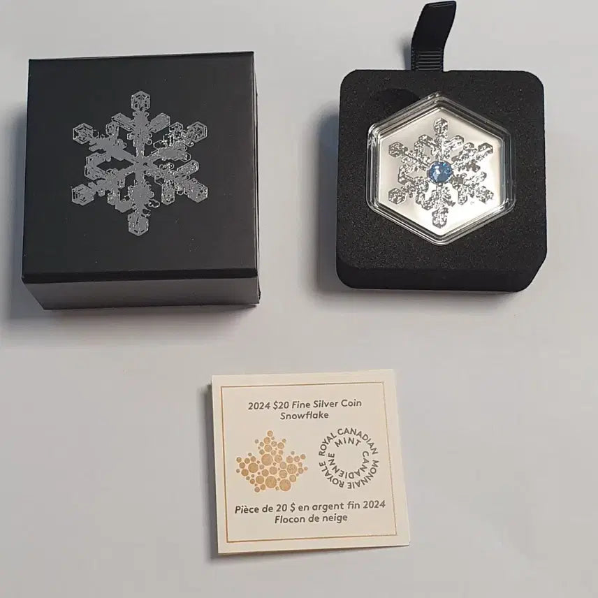 [BUNJANG] 2024 Canadian Snowflake 1.04oz .9999 Silver Coin with Blue Crystal / 캐나다 1.04온스 은화 2024 눈송이 블루 크리스탈 실버바 은 달러