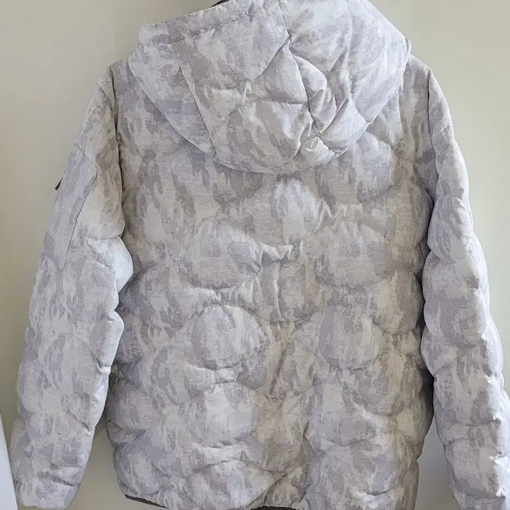[BUNJANG] Snowpeak Camo Pattern Down Padding / 스노우피크 카모 패턴 다운 패딩