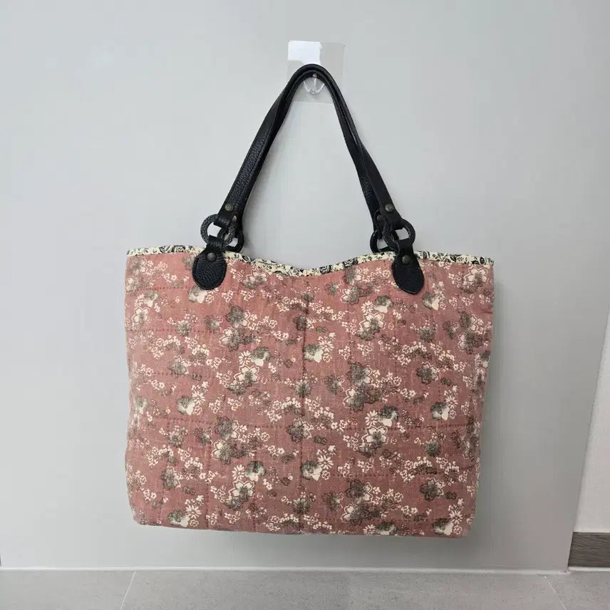 [SOLD OUT] 퀼트가방 플라워 퀼팅 토트백 숏숄더백