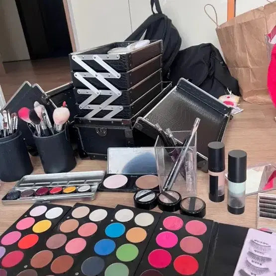 [BUNJANG] Makeup Practical Exam Materials / 메이크업실기재료