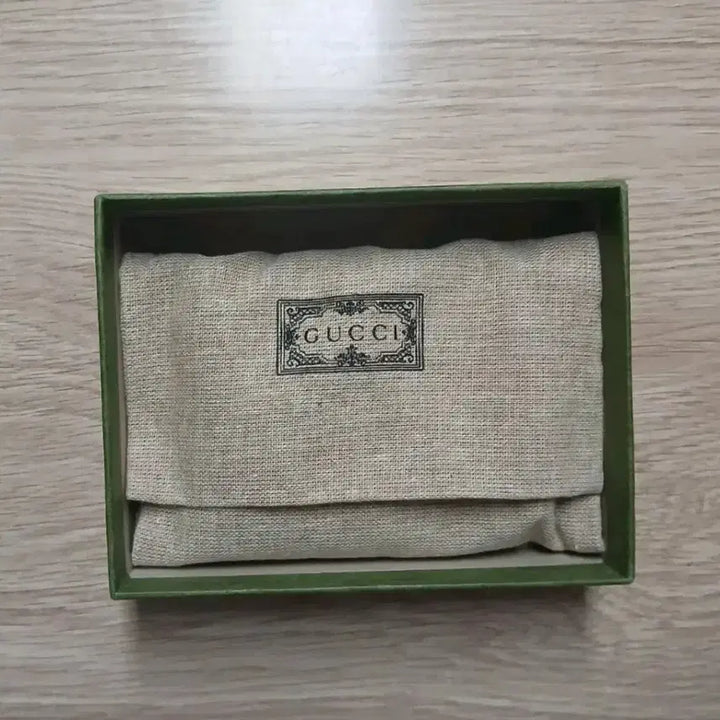 [SOLD OUT] 구찌 스네이크 카드지갑