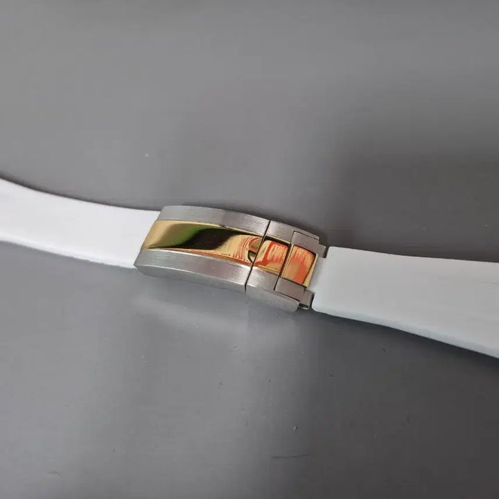 [BUNJANG] White Rubber Watch Strap Gold Combo Buckle / 화이트 러버 시계줄 골드 콤비 버클