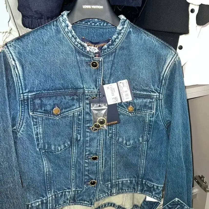 [BUNJANG] Louis Vuitton Denim Jacket Full Package / 루이비통 데님 청 자켓 풀구성 새상품급