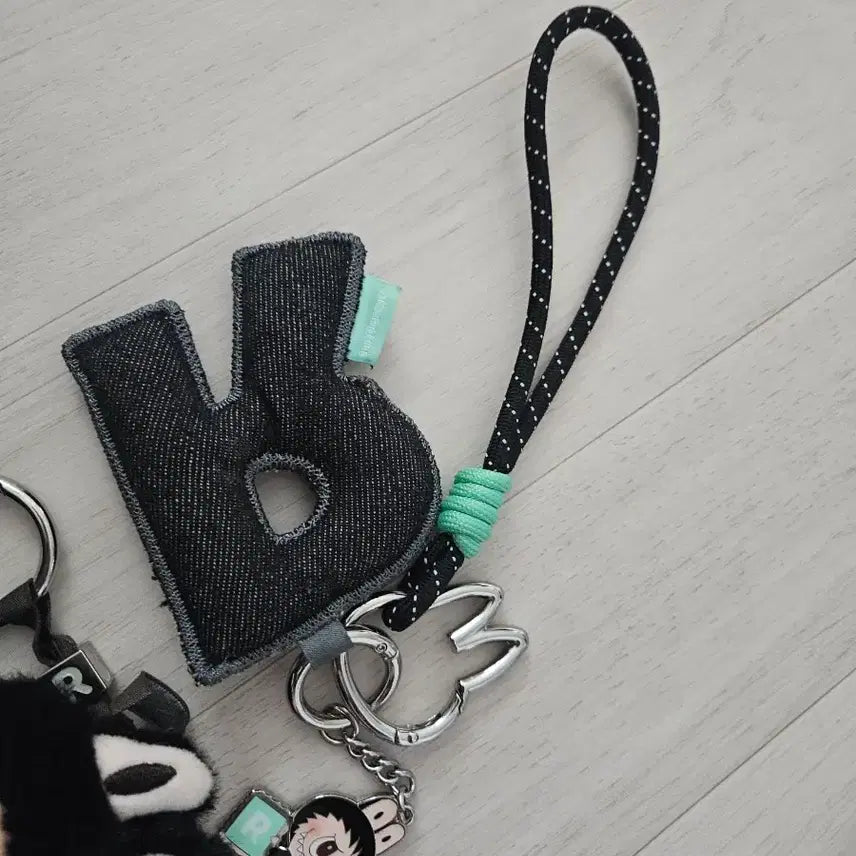 [BUNJANG] Laubu Keychain Bundle Set / 라부부 키링