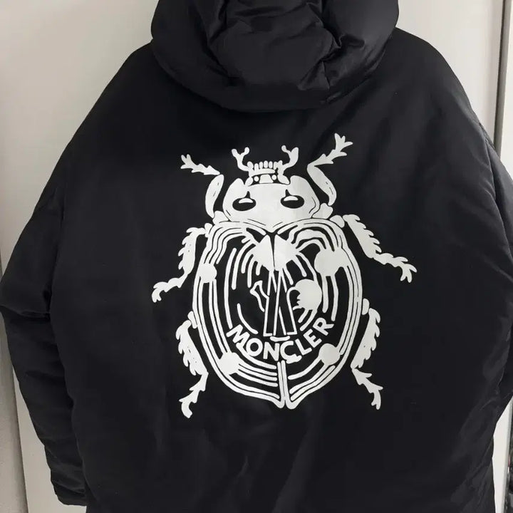 [BUNJANG] Moncler 1952 Reversible Down Comae Padded Jacket / 몽클레어 1952 블랙 리버시블 다운 코마에 패딩, 공홈 등록 완료