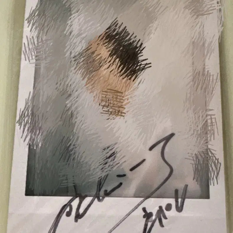 [BUNJANG] Mamamoo Whee In Signed Polaroid / 마마무 휘인 친필싸인 폴라로이드 양도