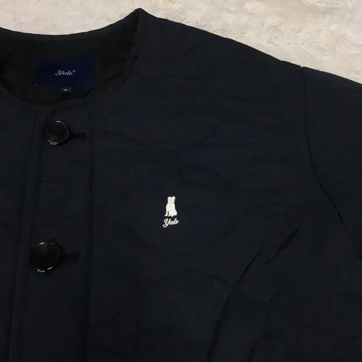 [BUNJANG] Vintage Yale Small Logo Quilted Jacket / 예일 스몰로고 퀼팅자켓 만원샵 BB23