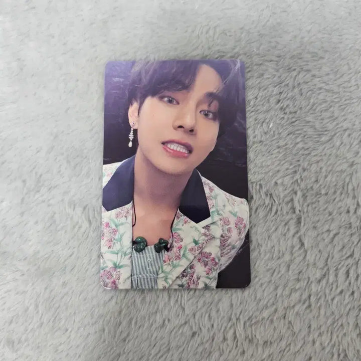 [BUNJANG] BTS V DVD Photocard / 맵솔 디비디 포카 dvd 태형 뷔 bts 방탄