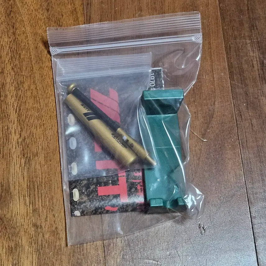 [BUNJANG] Zett Baseball Bat Miniature Figure / 야구배트 제트 zett 미니어쳐 가챠 뽑기 인형소품