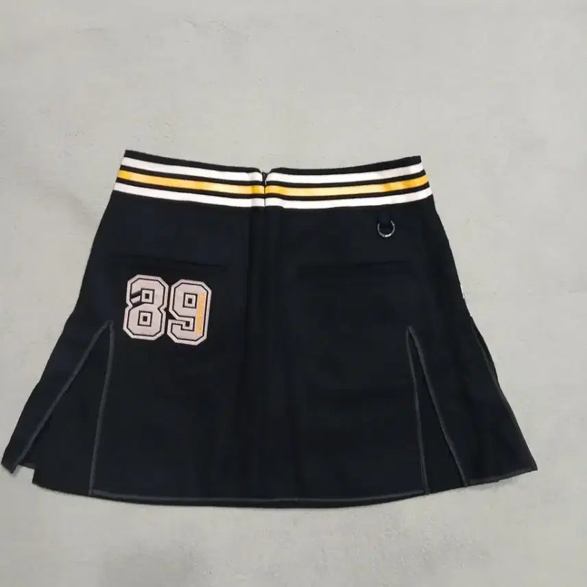 [BUNJANG] Pearly Gates Golf Skirt (Size 44) / 파리게이츠 골프 치마 44싸이즈