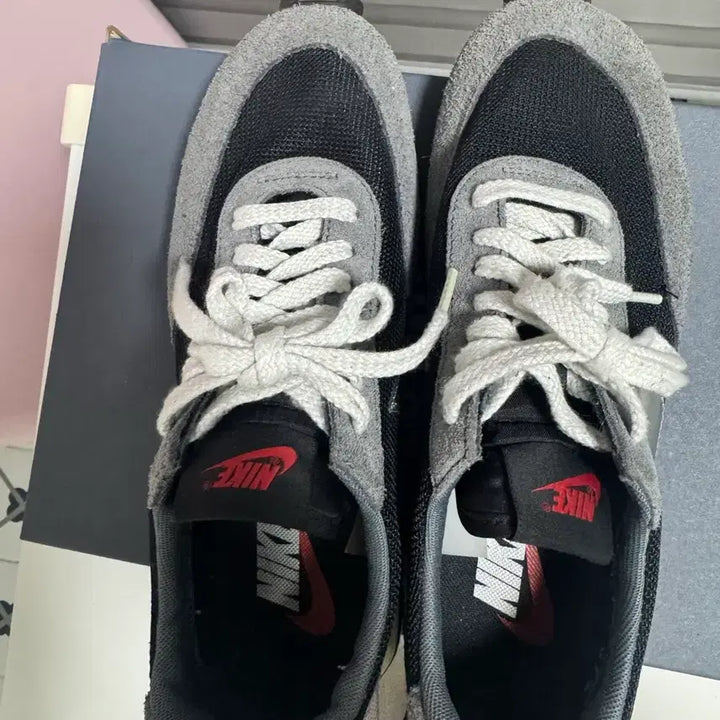 [BUNJANG] Nike Daybreak Metallic Silver Sneakers / 나이키 데이브레이크 블랙 메탈릭 실버