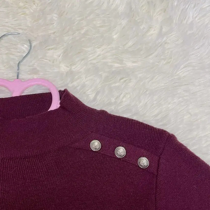[BUNJANG] Burgundy Gold Button Knit Top / 갸루템) 버건디 금장 니트