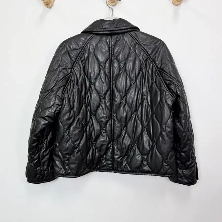[SOLD OUT] 스튜디오톰보이 퀼팅 레더자켓 23년도