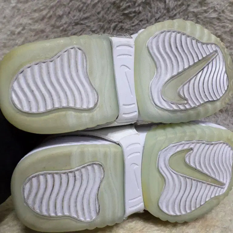 [BUNJANG] Nike Air Adjust Force Sandals White Used Shoes / 후루룩구제 240 나이키 어저스트 포스 샌들 화이트 중고 신발