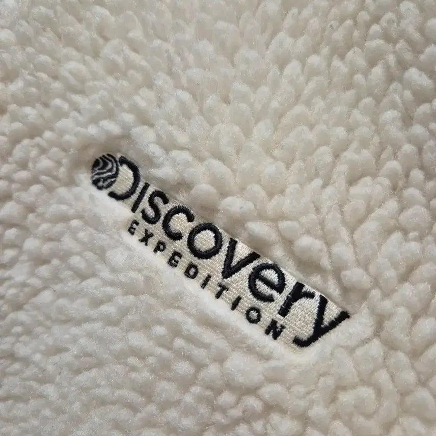 [BUNJANG] Discovery Ivory Fleece Jacket / 디스커버리 아이보리 뽀글이 후리스