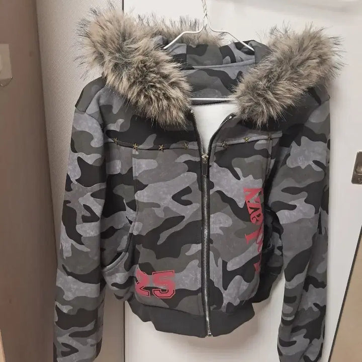 [BUNJANG] Hooded Zip-up Jacket / 후드집업