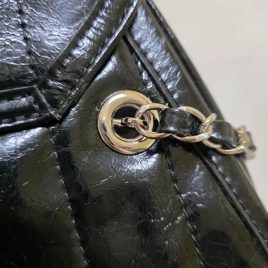 [BUNJANG] Cardinal Red Awllow Bag Black / 카디널레드 아울로백 블랙