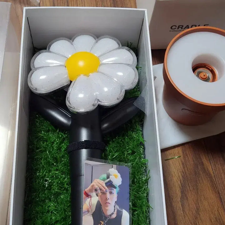 [BUNJANG] G-Dragon Cradle Light Stick Bundle Set / 지드래곤 응원봉, 크래들 일괄
