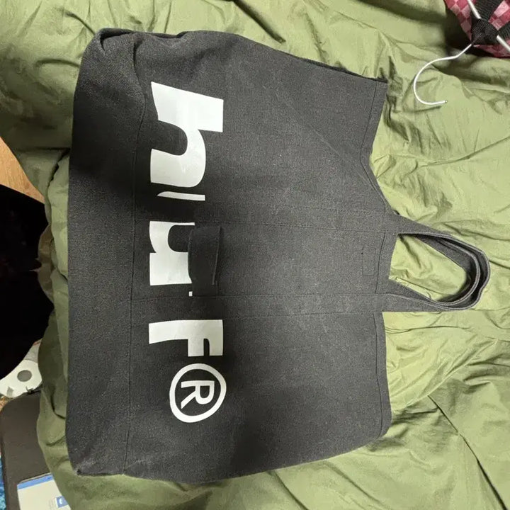 [BUNJANG] HUF Black Big Logo Tote Bag / HUF 허프 블랙 빅 로고 토트백
