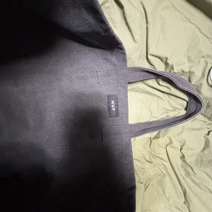 [BUNJANG] HUF Black Big Logo Tote Bag / HUF 허프 블랙 빅 로고 토트백