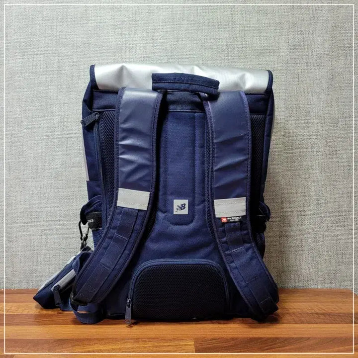 [BUNJANG] New Balance Navy Casual Backpack / @뉴발란스 네이비 캐주얼백팩 책가방 공용