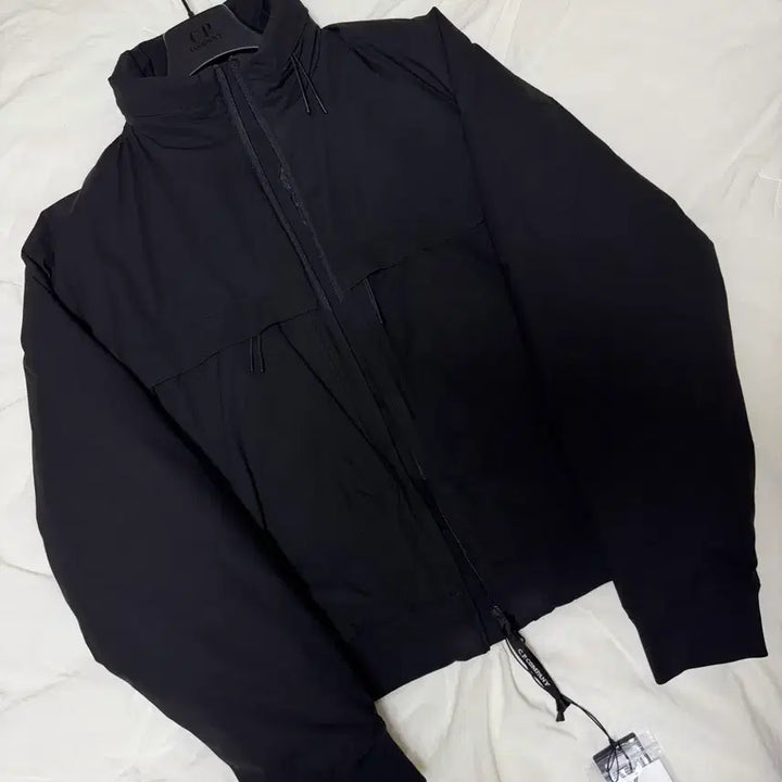 [BUNJANG] L CP Company Padded Bomber Jacket / [L] 24FW CP컴퍼니 프로텍 숏 패디드 봄버