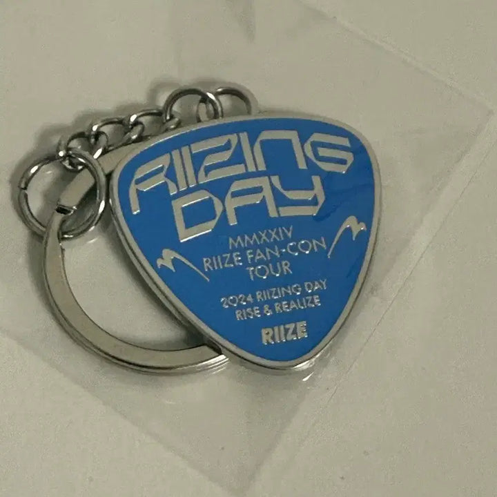[BUNJANG] RIIZE RIIZING DAY Keyring / RIlZE 라이즈 RIIZING DAY 키링 라이징데이 엠디