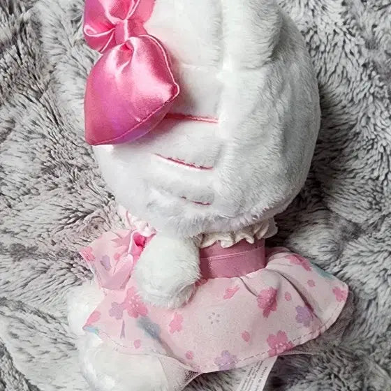 [BUNJANG] Hello Kitty Sakura Pink 2022 Standard Plush Doll / 헬로키티 사쿠라 핑크 2022 스탠다드 인형