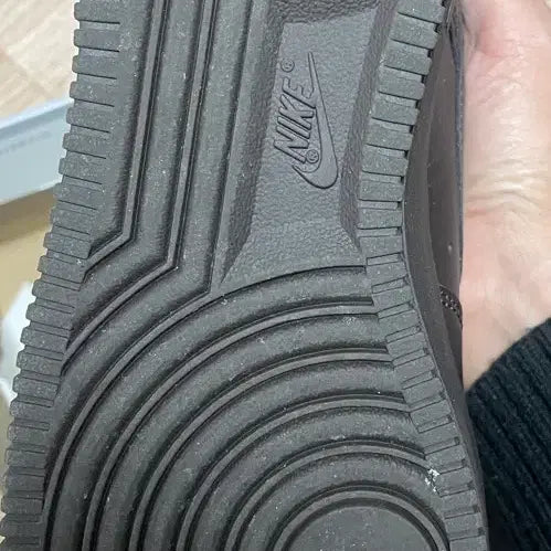 [BUNJANG] Nike Air Force Velvet Brown (Size 275) / 나이키 에어포스 벨벳브라운 275