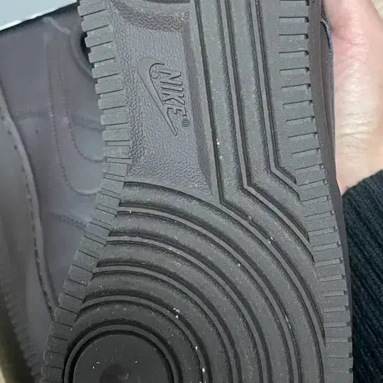 [BUNJANG] Nike Air Force Velvet Brown (Size 275) / 나이키 에어포스 벨벳브라운 275